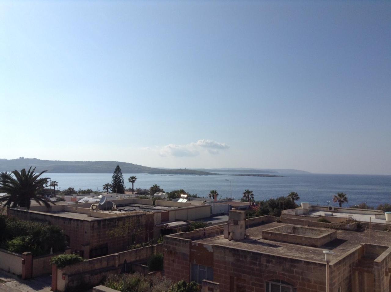 Seafront Apartment With Pool خليج سانت بول المظهر الخارجي الصورة