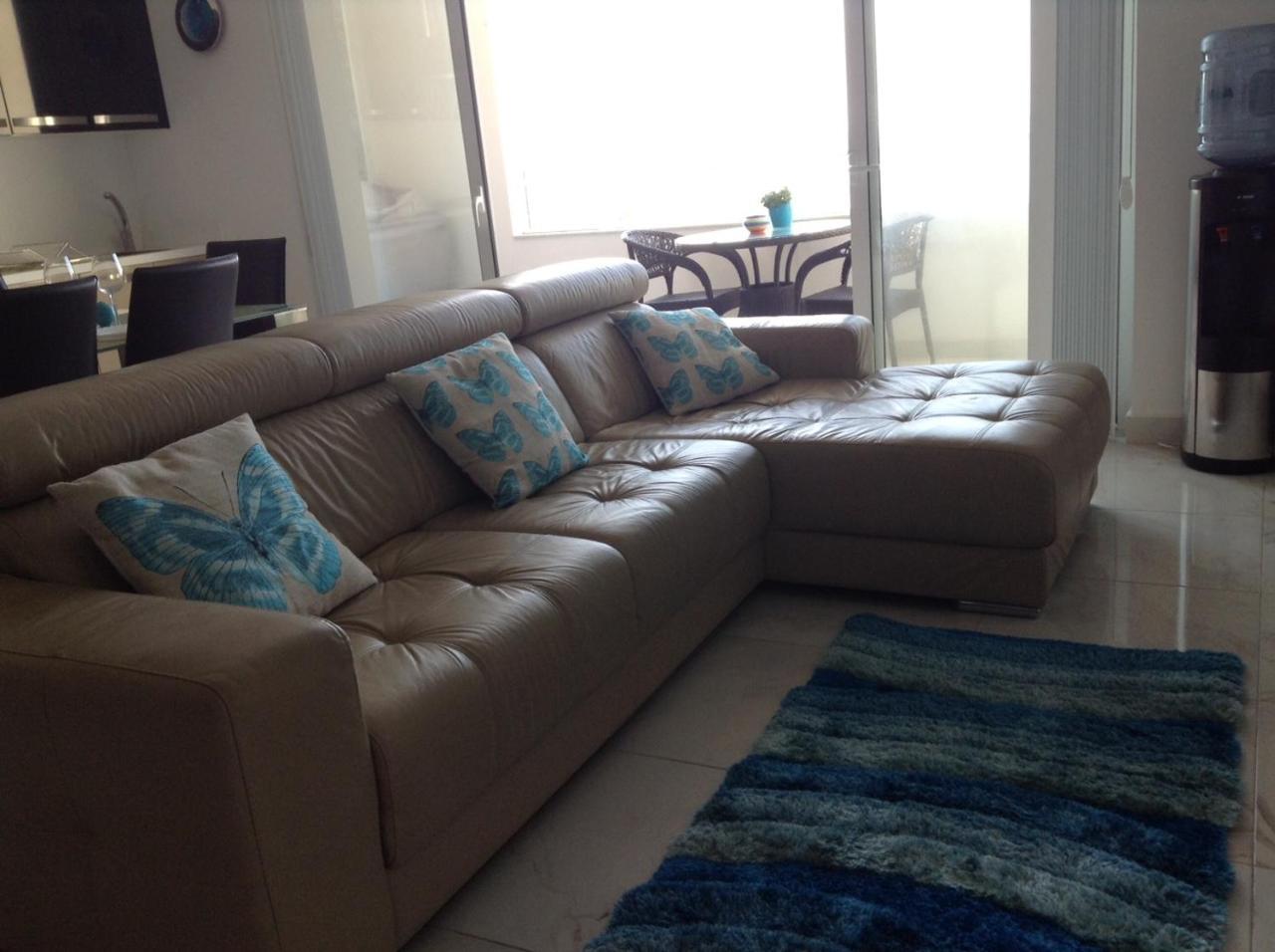 Seafront Apartment With Pool خليج سانت بول المظهر الخارجي الصورة